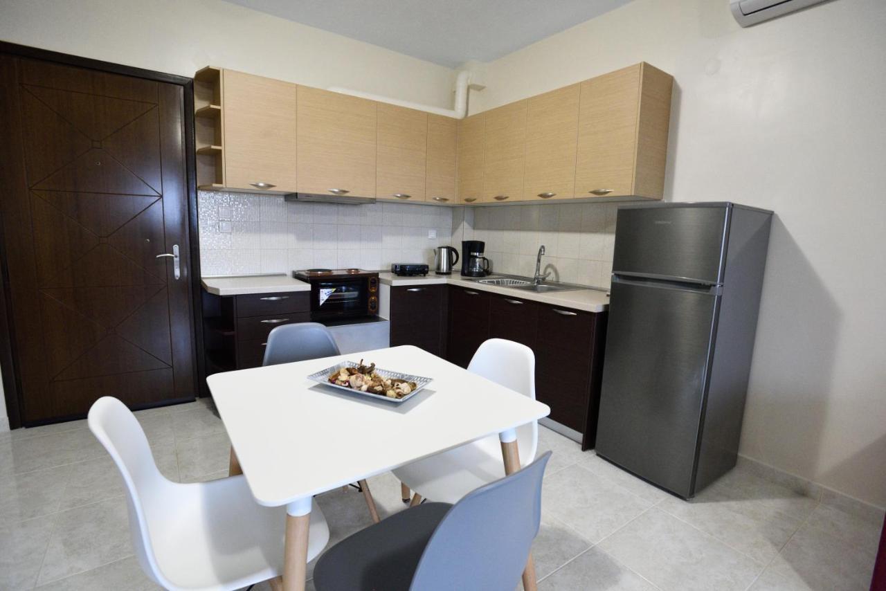 San Giorgio Luxury Apartments Ієрісос Екстер'єр фото